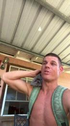 JockNThirsty — 在 cam4 直播的网络摄像头模特