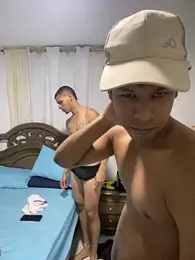 johan_callen — 在 stripchat 直播的网络摄像头模特
