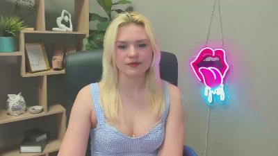 SweetLilyxo — cam4