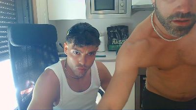spanishcouple2 — 在 cam4 直播的网络摄像头模特