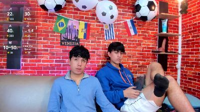 Hoot_boyss_ — Cam4 stream photo (Jun 2026)