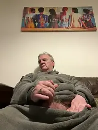 Paolo7619 — 在 stripchat 直播的网络摄像头模特