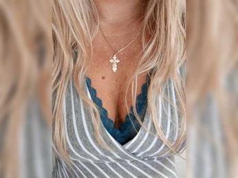 Divaya — Bongacams stream photo (Aug 2026)