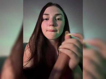 -Monika- — 在 bongacams 直播的网络摄像头模特