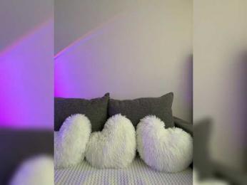 BarbieXs — 在 bongacams 直播的网络摄像头模特