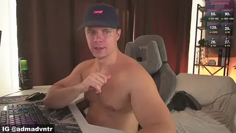 Rus_adventure7 — Stripchat stream photo (Apr 2026)