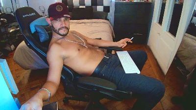 MickBCN01 — Cam4 stream photo (Jan 2026)