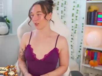foxfilms — 在 chaturbate 直播的网络摄像头模特