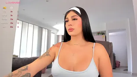 sofiia_piink — 在 stripchat 直播的网络摄像头模特