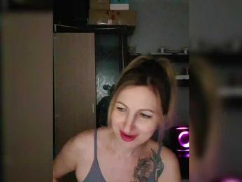 Nushka1984 — Bongacams stream photo (Jun 2026)
