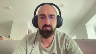 v1c70r1985 — 在 cam4 直播的网络摄像头模特