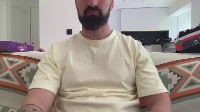 v1c70r1985 — 在 cam4 直播的网络摄像头模特