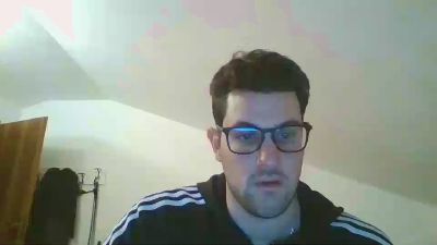 italybigboy234 — 在 cam4 直播的网络摄像头模特