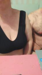 Incognito37xte — 在 cam4 直播的网络摄像头模特