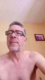 linaresjpr — 在 cam4 直播的网络摄像头模特