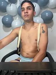 Angel_latinboy — stripchat
