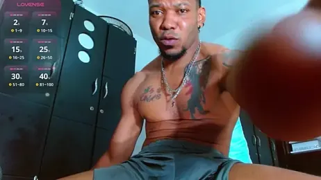 SELFSUCK_KING_420 — 在 stripchat 直播的网络摄像头模特