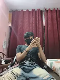 Fucker_111 — 在 stripchat 直播的网络摄像头模特