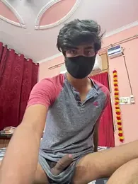 Fucker_111 — 在 stripchat 直播的网络摄像头模特