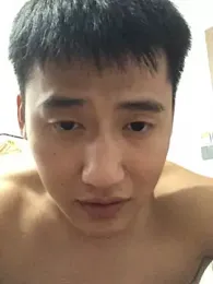 1zhengshujin — 在 stripchat 直播的网络摄像头模特