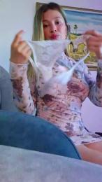 Tania__honey — 在 cam4 直播的网络摄像头模特