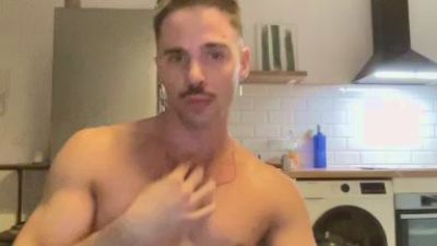 raulfernandxz — Cam4 stream photo (Aug 2026)