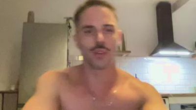 raulfernandxz — Cam4 stream photo (Aug 2026)