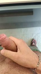 axel26 — Cam4 profile photo