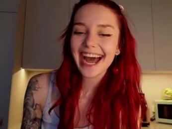 oooops__ — 在 chaturbate 直播的网络摄像头模特