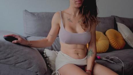 Agustinalatina — Cam4 stream photo (Jun 2026)