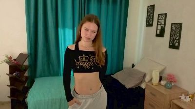 JoellaPusser — 在 cam4 直播的网络摄像头模特