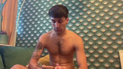 lele03roma — 在 cam4 直播的网络摄像头模特