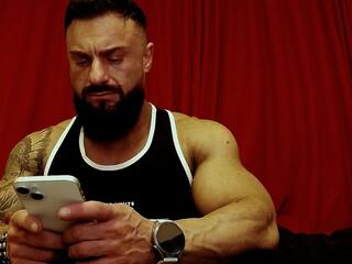 Ricky Stuart — 在 flirt4free 直播的网络摄像头模特