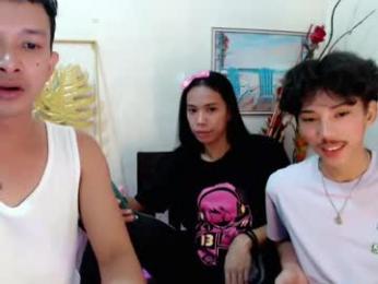 pretty_ashleyx — 在 chaturbate 直播的网络摄像头模特