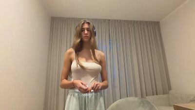 TynishaMacivor — 在 cam4 直播的网络摄像头模特