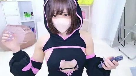 39_miku — 在 stripchat 直播的网络摄像头模特