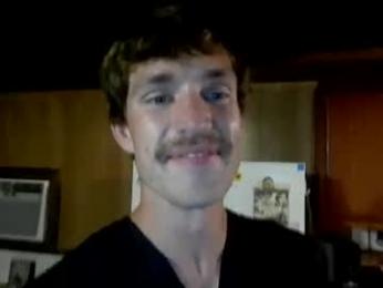 bruce251251 — 在 chaturbate 直播的网络摄像头模特