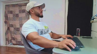 supermanboyxxl — Cam4 stream photo (Sep 2026)