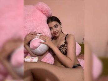 Dn8888 — 在 bongacams 直播的网络摄像头模特