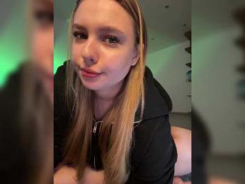 Jucielussie — 在 bongacams 直播的网络摄像头模特