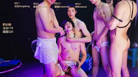 kissbaby-88 — 在 stripchat 直播的网络摄像头模特