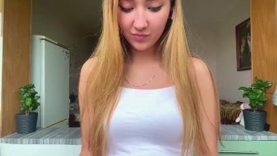 ReginaBerri — Cam4 stream photo (Apr 2026)