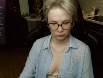 _elven_dreams__ — Chaturbate stream photo (Jun 2026)