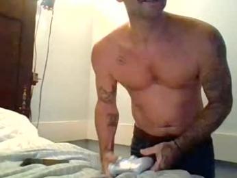 itzmeebaby — 在 chaturbate 直播的网络摄像头模特