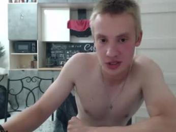 mark_wing — 在 chaturbate 直播的网络摄像头模特