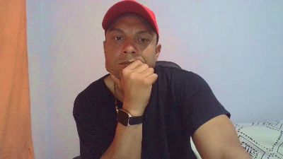 Juanchovergon22 — 在 cam4 直播的网络摄像头模特