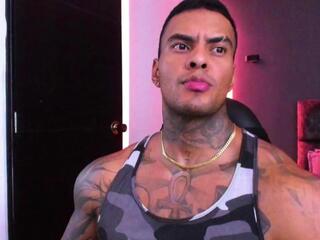 Darius Ions — flirt4free