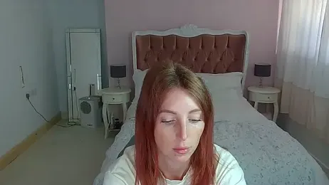 Red_firesquirt — Stripchat stream photo (Sep 2026)