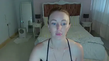 Red_firesquirt — Stripchat stream photo (Sep 2026)