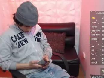 stich_23 — 在 chaturbate 直播的网络摄像头模特